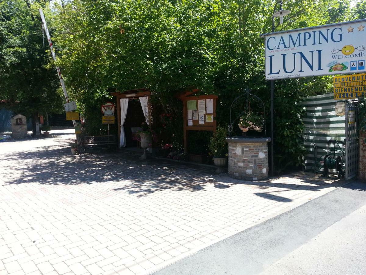 Camping Luni Marina di Massa Exterior foto